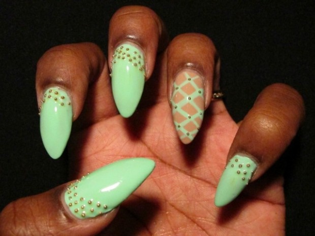 27 Amazing Pointed Nail Art Ideas (4)