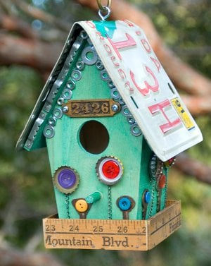 Great DIY Birdhouse Ideas for Your Garden (17)