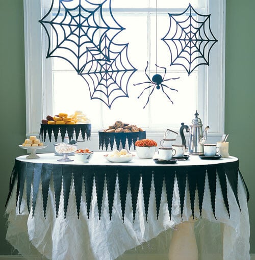 18 Fun Halloween Decorating Ideas -