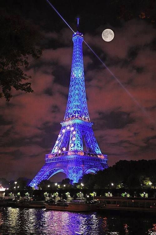 20 Breathtaking Photos of Paris at Night (13)