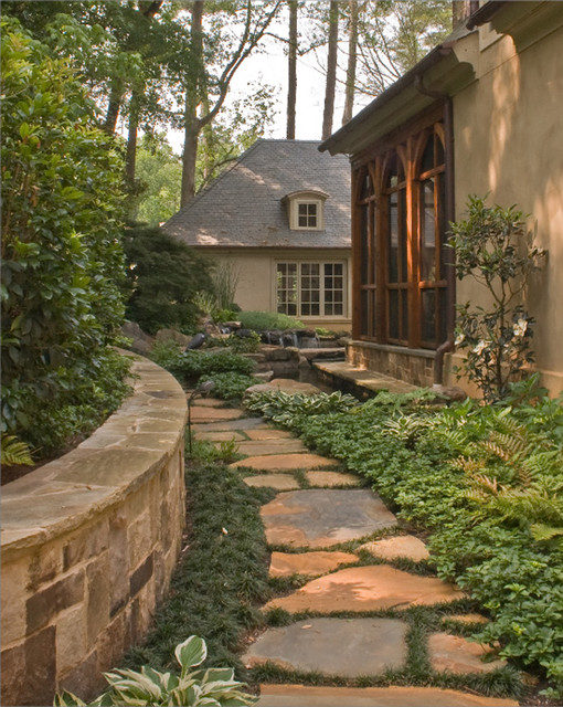 20 Landscape Outdoor Area Design Ideas in Traditional Style (13)