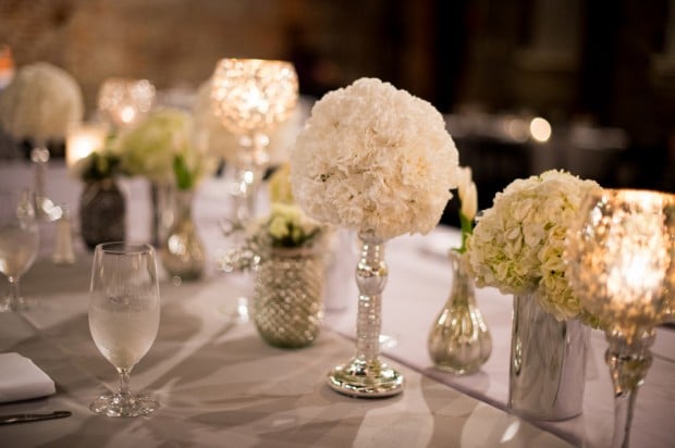 20 Pure White Wedding Décor Ideas for Romantic Wedding (11)