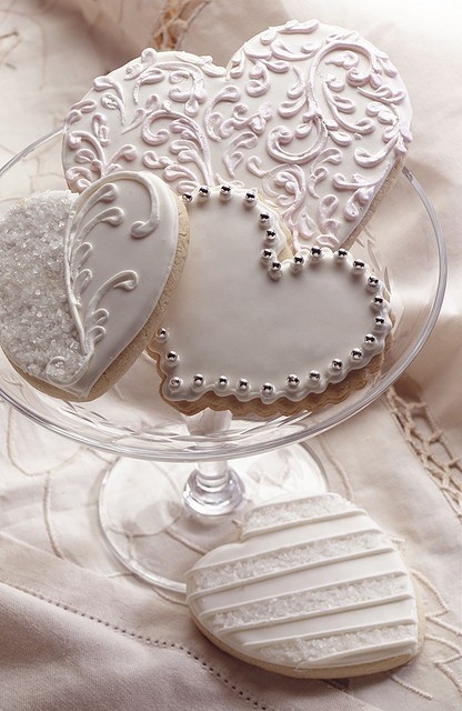 20 Pure White Wedding Decor Ideas for Romantic Wedding 20 Pure White Wedding Decor Ideas for Romantic Wedding