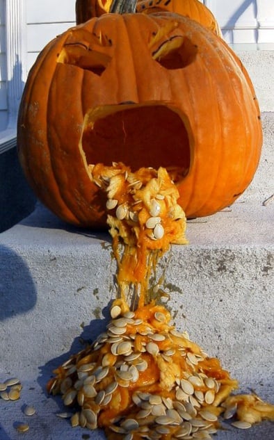 22 Great Creepy Pumpkin Decorations for Halloween  (3)