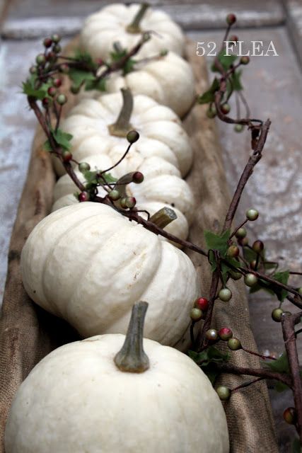 23 Great Fall Decoration Ideas with Pumpkins (7)