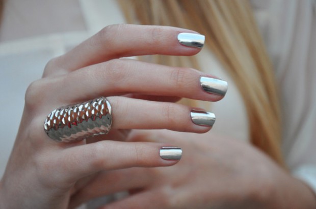 23 Popular Nail Art Ideas for This Season (6)