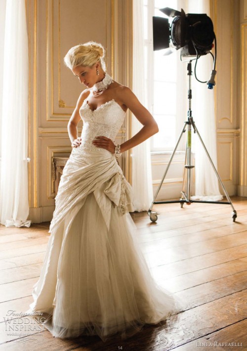 25 Romantic Wedding Dresses (2)