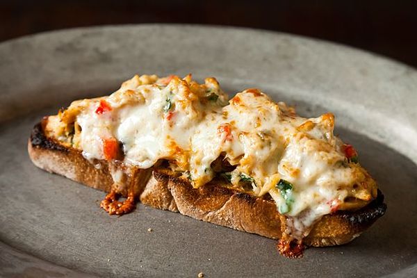 26 Easy and Tasty Bruschetta Recipes (6)