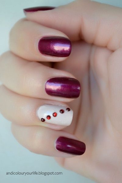 27 Simple and Cute Nail Art Ideas (13)