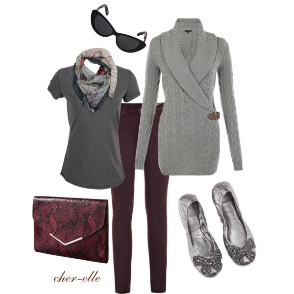 burgundy and gray outfit