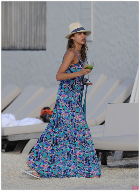 Jessica Alba's Style