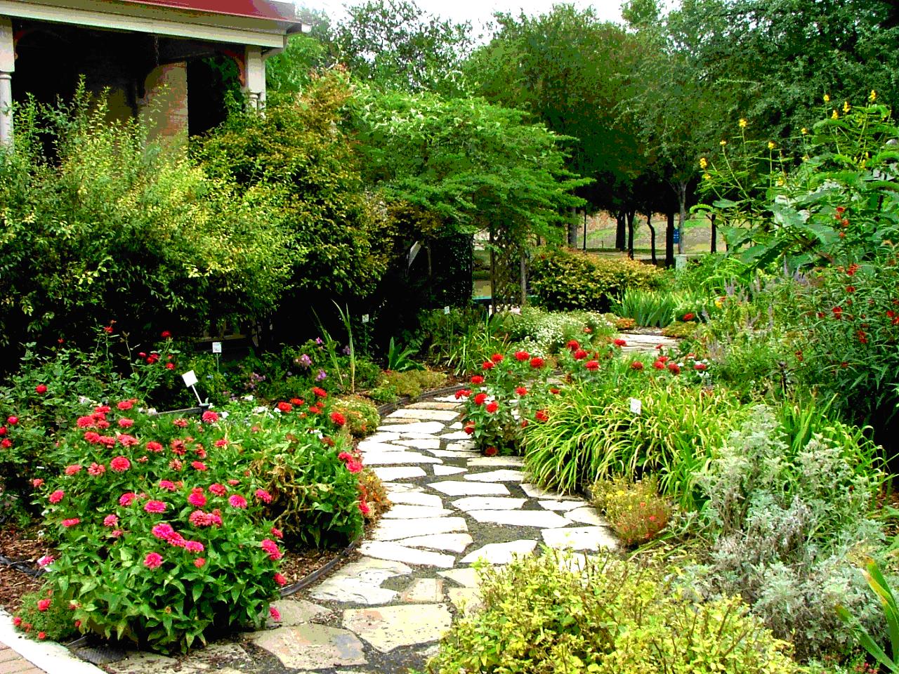 23 Amazing Flower Garden Ideas