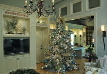 16 Amazing Christmas Tree Decorating Ideas - decoration, Christmas tree, Christmas