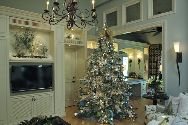 16 Amazing Christmas Tree Decorating Ideas - decoration, Christmas tree, Christmas