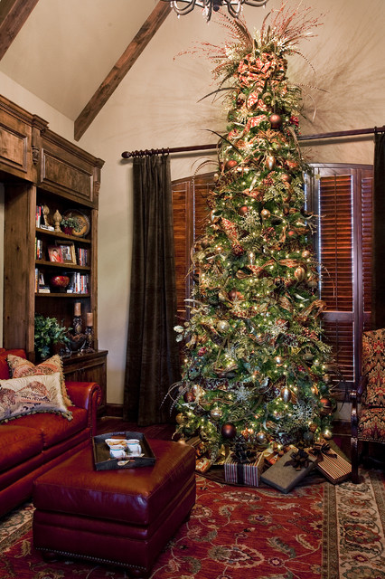 16 Amazing Christmas Tree Decorating Ideas (9)