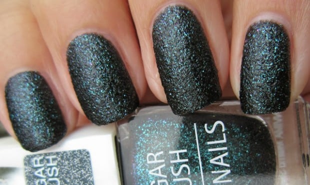 18 Hot Nail Polish Color Trends for This Season (13)