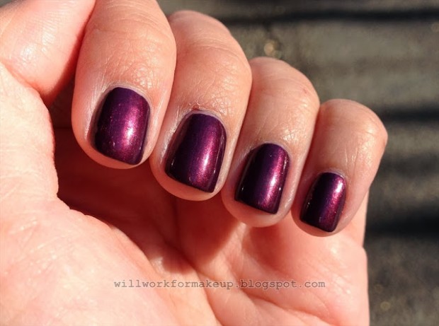 18 Hot Nail Polish Color Trends for This Season (18)