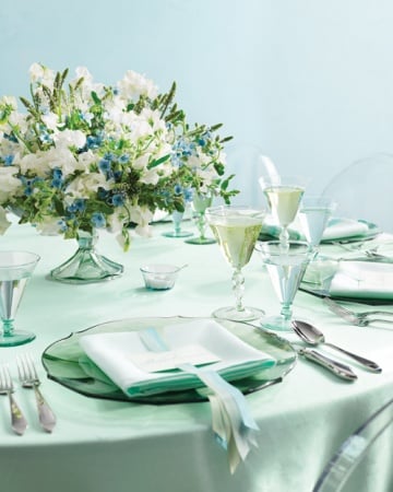 20 Amazing Floral Centerpieces for the Wedding of Your Dreams (7)