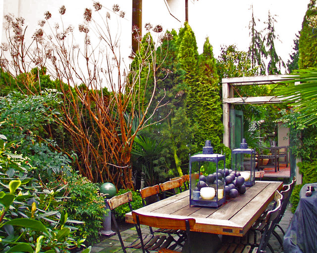 18 Amazing Outdoor Table Decor Ideas