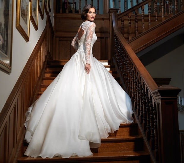 20 Classic and Elegant Wedding Dresses (13)