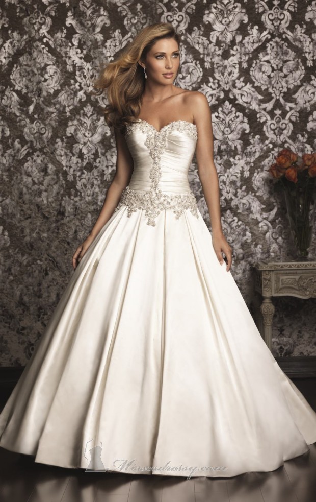 20 Classic and Elegant Wedding Dresses (3)