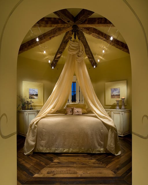 20 Master Bedroom Design Ideas in Romantic Style (10)
