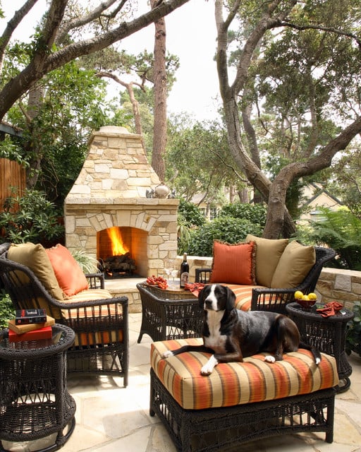 20 Spectacular Fireplaces Design Ideas for Your Outdoor Area (17)