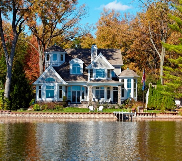 22 Amazing Lake Houses (19)