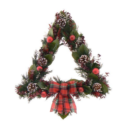 22 Beautiful Christmas Wreaths Designs (20)