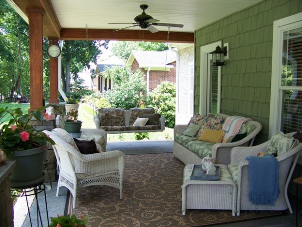 23 Great Swings for Your Porch (5)