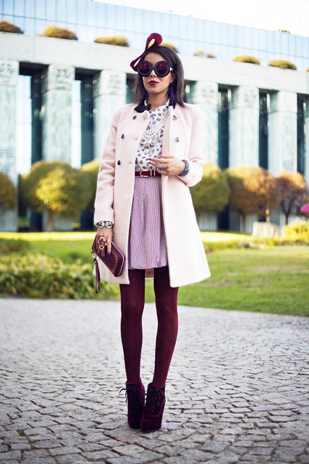 24 Gorgeous Ideas How to Wear Dress and Skirt in Cold Weather (13)