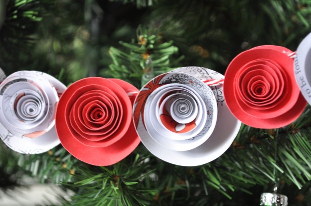 15 Cute and Handmade Christmas Garlands (2)