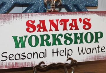 15 Incredible Christmas Sign Decorations - wood, snowman, sign, santa, quote, note, message, holiday, handmade, grinch, decorations, Christmas