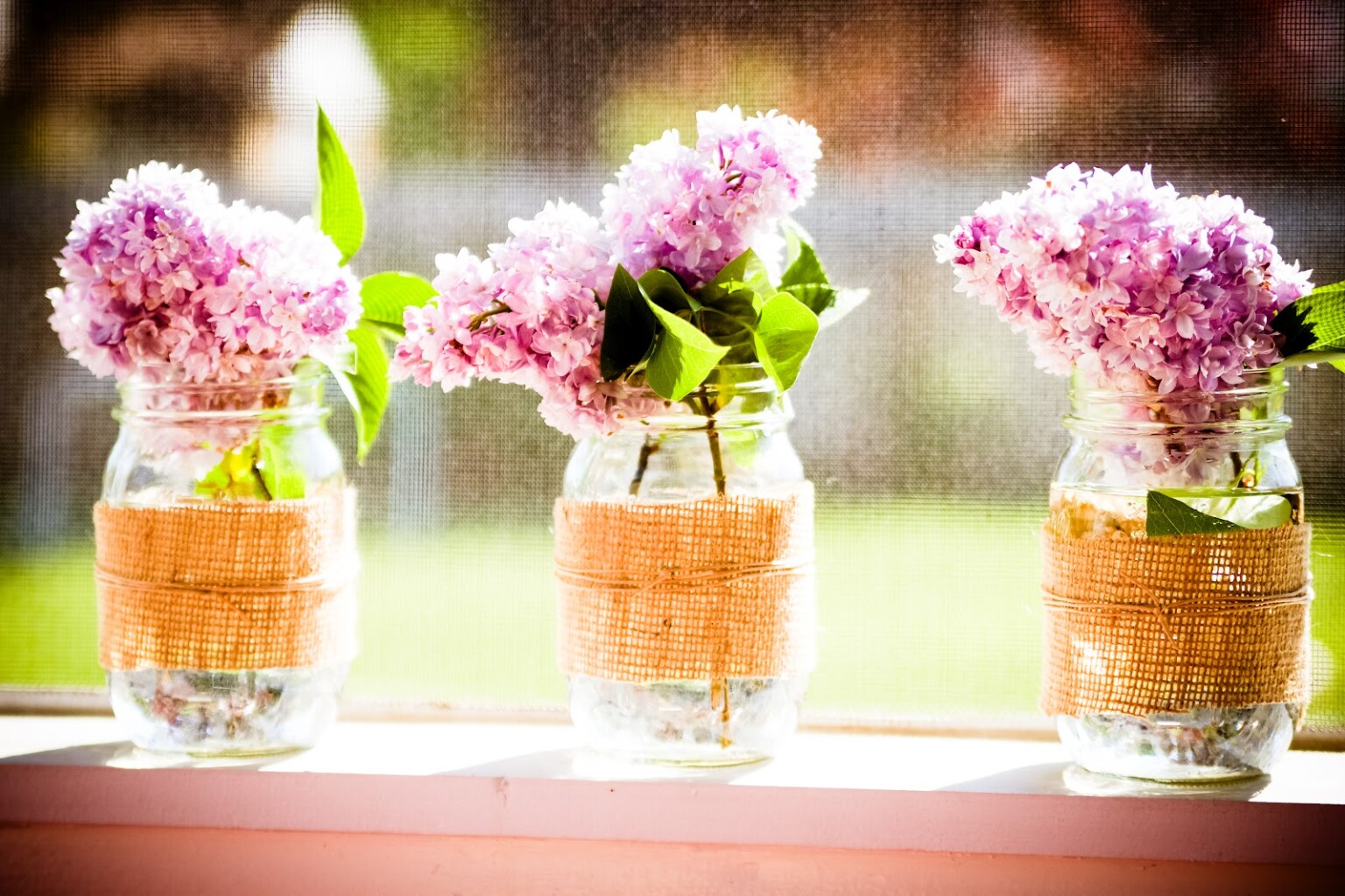 17 Awesome DIY Ideas with Jars and Cans for Home Decor