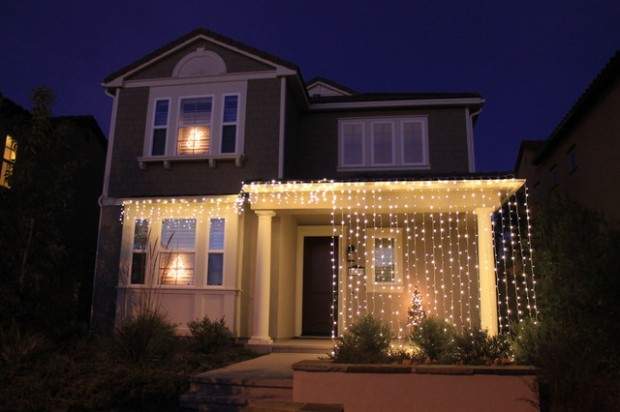 17 Beautiful Ideas for Exterior Christmas Decor (11)