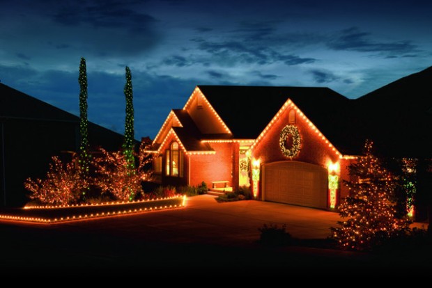 17 Beautiful Ideas for Exterior Christmas Decor (9)