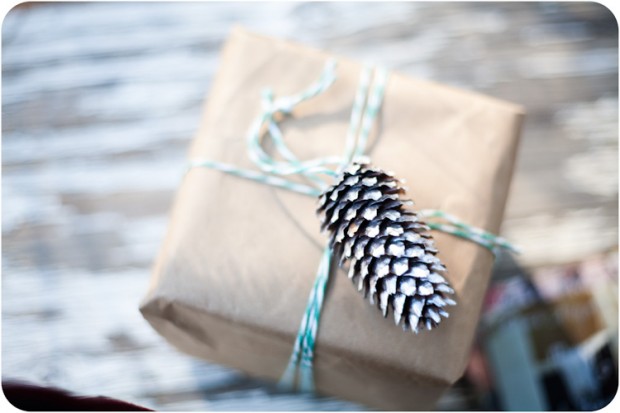18Original and Creative DIY Christmas Gift Wrap Ideas (8)