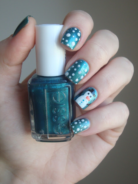 19 Gorgeous Winter Inspired Nail Art Ideas (11)