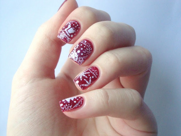 19 Gorgeous Winter Inspired Nail Art Ideas