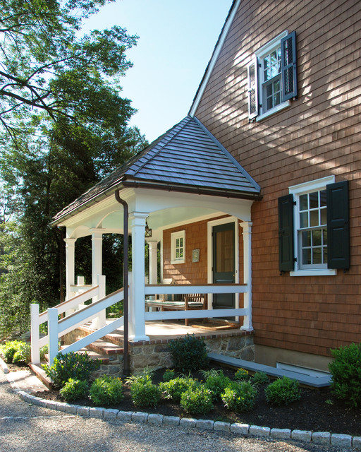 19 Great Traditional Front Porch Design Ideas  (16)