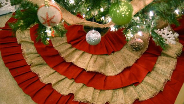 20 Beautiful Christmas Tree Skirt Designs - winter, White, tree skirt, tree, snow, skirt, santa, red, holiday, green, Christmas tree skirt, Christmas tree, Christmas, burlap