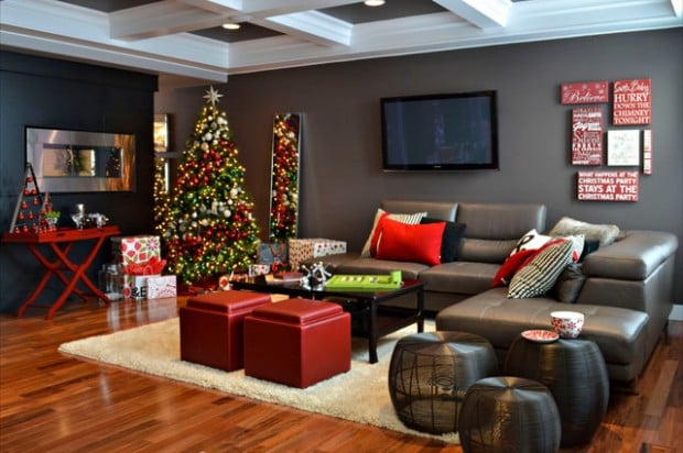 20 Brilliant Ideas How to Decorate Your Living Room for Christmas (19)