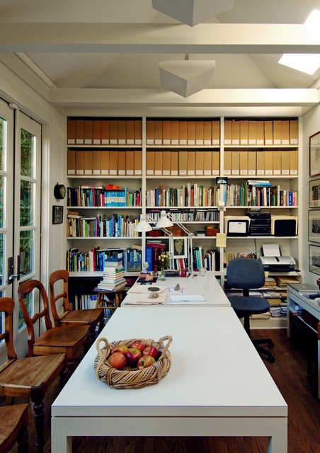 20 Creative Ways to Organize Your Work Space (19)