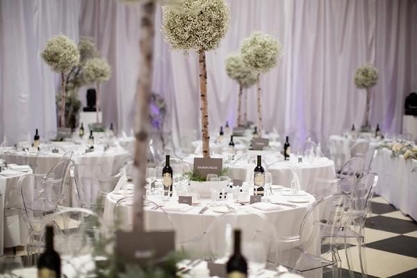 21 Amazing Winter Wedding Decoration Ideas (7)