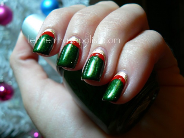 23 Amazing Christmas Nail Design Ideas (3)