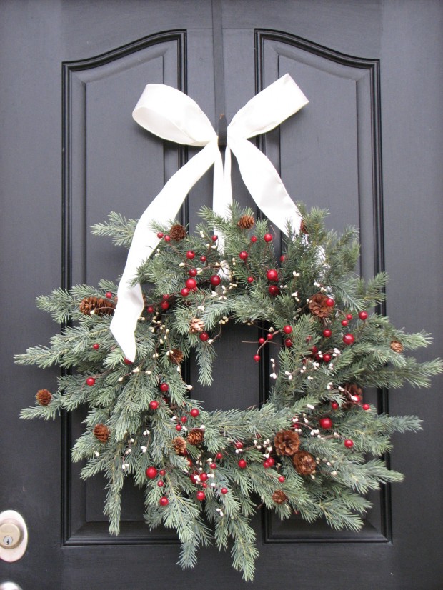 30 Beautiful And Creative Handmade Christmas Wreaths (13)