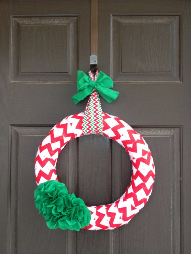 30 Beautiful And Creative Handmade Christmas Wreaths (23)