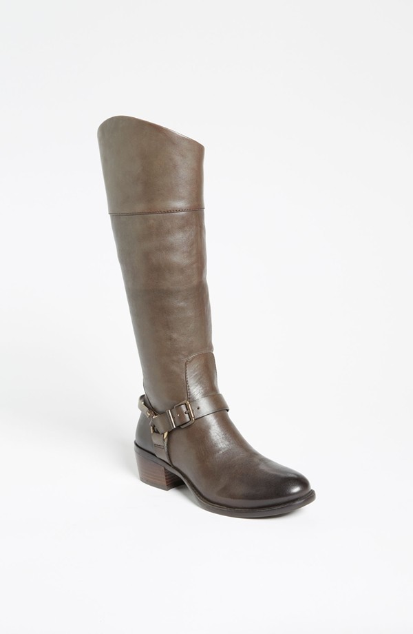 19 Trendy Boots for This Winter