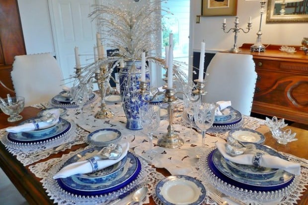 Gorgeous Christmas Table Decoration Ideas (2)