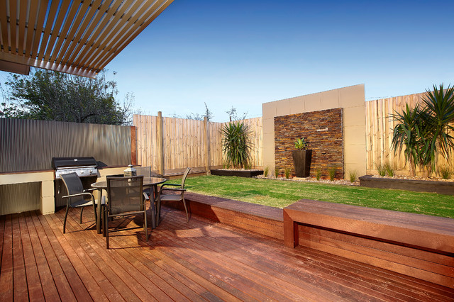 19 Smart Design Ideas for Small Backyards - small backyard, outdoors, backyard fence, backyard design, backyard